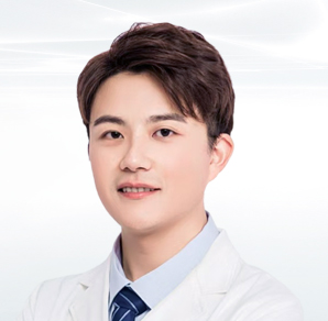 陈清源1.jpg